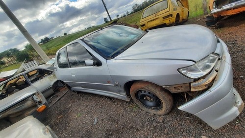 Peugeot 306 Ra H3 1.8 Ano 2000 Para Retirada De Peças