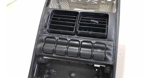 Moldura Central Difusores Saída De Ar Vw Gol / Saveiro G2