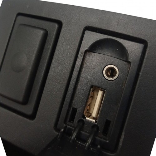 Moldura Porta Objetos Com Entrada Usb Lifan X60