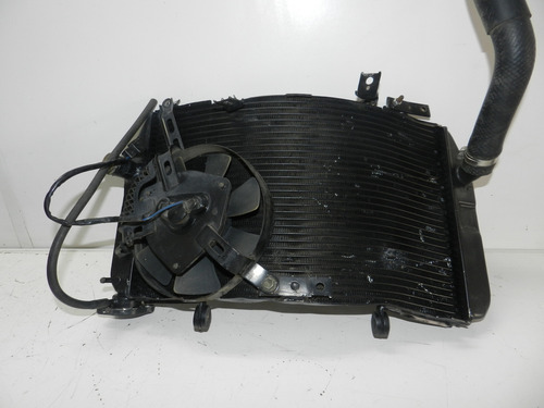 Radiador Água Suzuki Gsxr 1000 2001 A 2006