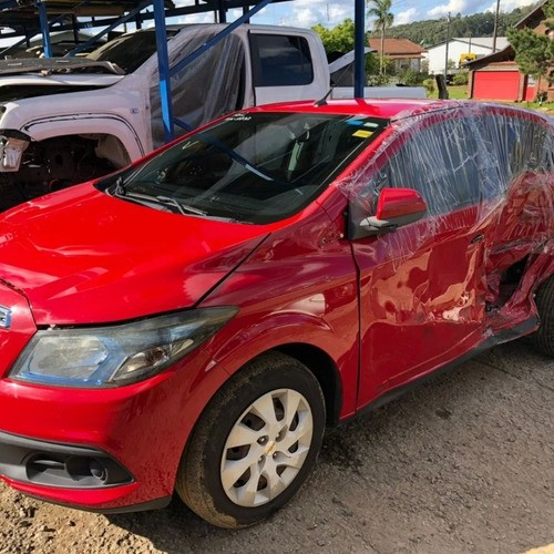 Sucata Chevrolet Onix Lt 1.4 8v 2014 2015 Retirada De Peças