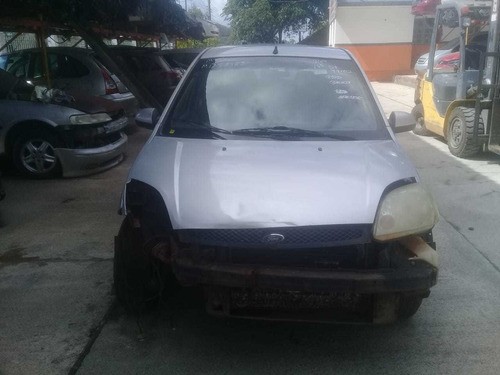 Sucata Ford Fiesta 1.0 95cvs 2005 Rs Caí Peças