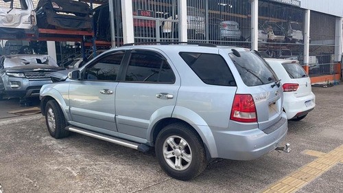 Sucata Kia Sorento 2009 2.5 16v 140cv Retirada De Peças