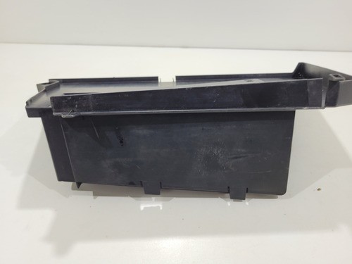 Tampa Caixa Bateria Bmw E36 Serie3 81323375147 (r)