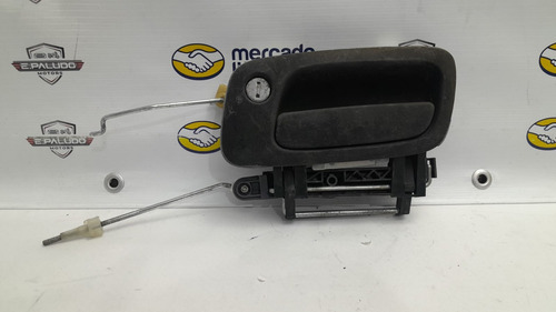 Maçaneta Externa Dianteira Esquerda Gm Zafira 2001 A 2012