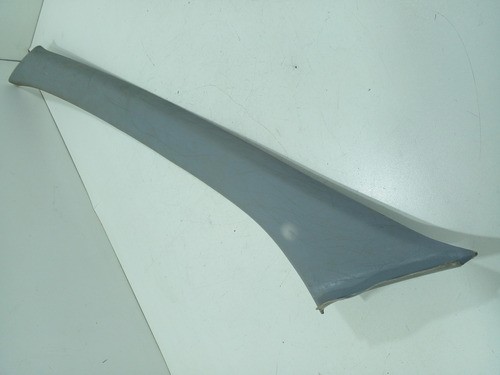 Moldura Esquerda Parabrisa Peugeot 306 1999 9617696577 (m)