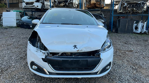 Tampa Porta Malas Pelada Peugeot 208 2018