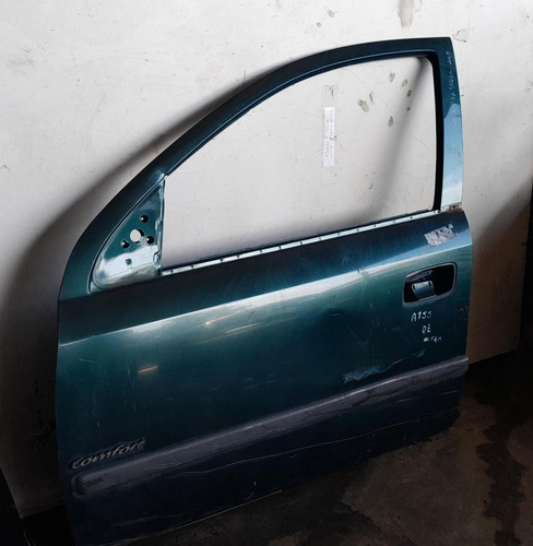 Porta Dianteira Esquerda Astra Sedan Comfort 4p 2005 Detalhe