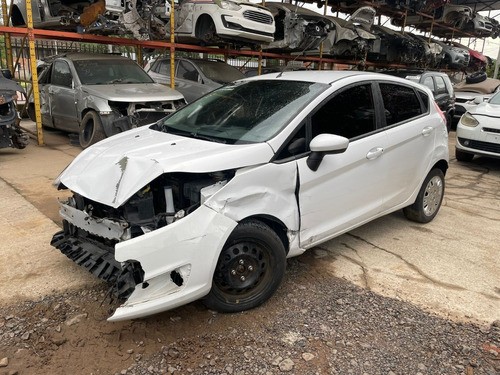 Sucata Ford Fiesta 1.5 111cvs Flex 2014 - Rs Auto Peças Cai