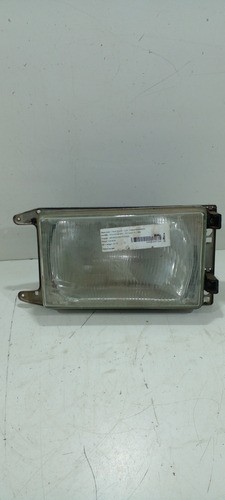 Farol Direito Vw Voyage 83/86 (r)