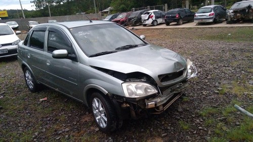 Sucata Chevrolet Corsa Sedan1.4 79cvs Flex 2006 Rs Cai Peças