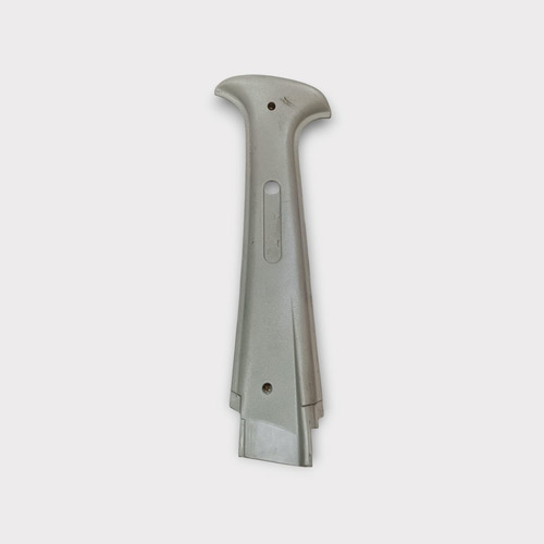 Moldura Coluna Central Direito Gm Corsa Classic 94 2010