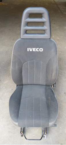 Jogo Bancos Iveco Daily 2014  35s14