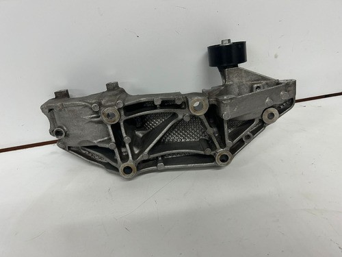 Suporte  Alternador Renault Master 2.3 2017 2018 2019 2020