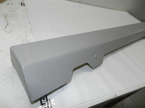 Spoiler Saia Lado Esquerdo Renault Sandero 07/13 7702270970