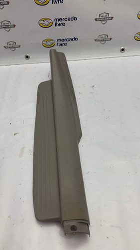 Soleira Traseira Direita Corolla 98/02 6791712110 Detalhe