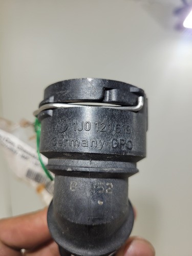 Conexão Superior Radiador Audi A3 01/06 1j0121619 (r)