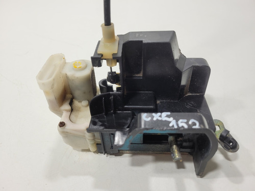 Fechadura Porta Dianteira Esquerda Fiat Palio 98/03 (r) E152