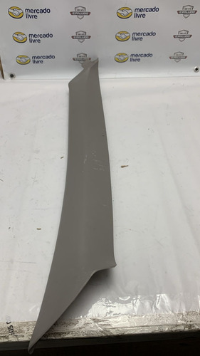 Moldura Coluna Parabrisa Direita Corolla 98/02 Detalhe