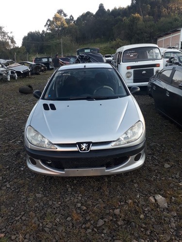 Sucata Peugeot 206 1.4 Gasolina 2000 Rs Caí Peças