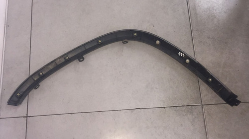 Moldura Paralama Traseiro Direito Toyota Hilux Sw4 16/20