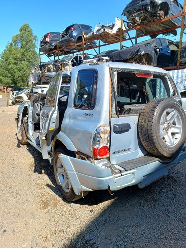 Sucata Tracker 2.0 Gasolina 4x4 2008 Manual Retirada Peças 