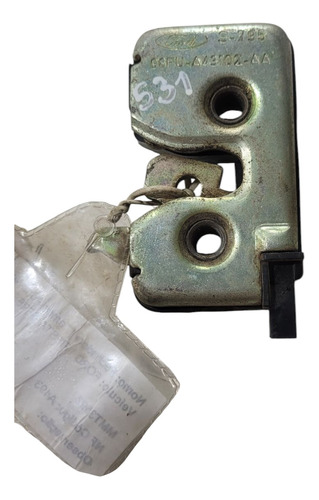 Fechadura Porta Malas Ford Fiesta/ 2001 (al) Com Detalhe