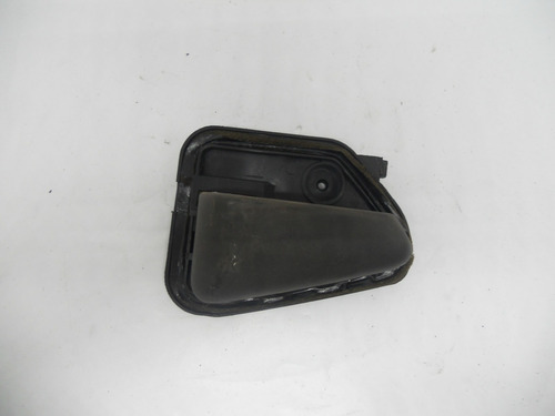 Maçaneta Interna Esquerda Gm Omega 1993 A 1997 90246187