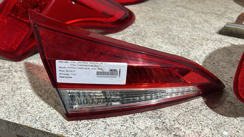 Sinaleira Direita Tampa Yaris 2019