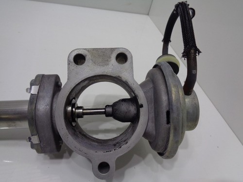 Valvula Egr  Hilux 3.0 Diesel 2009 2010 25800-0l010