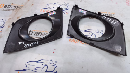 Par Grade Moldura Farol Milha Agile 2009 Até 2013. 23679