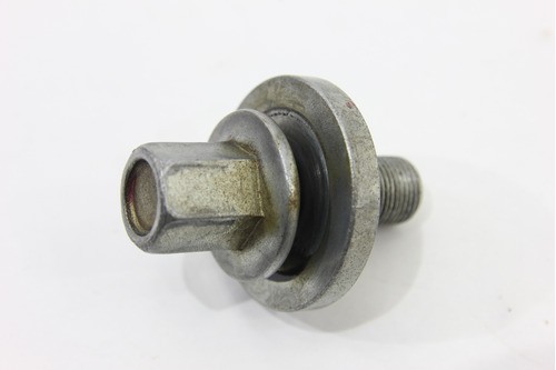 Parafuso Polia Virabrequim Hilux 3.0 05/15 Usado (683)