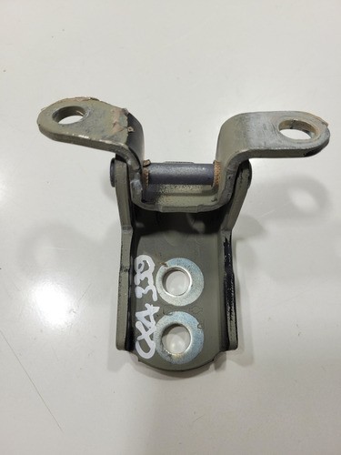 Dobradiça Porta Dianteira Esquerda Nissan Tiida 08/13 (r)