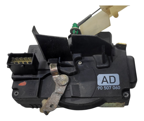 Fechadura Porta Dianteira Direita Gm Vectra 97/05 (al) Cxf85