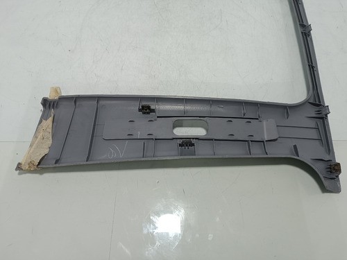 Moldura Coluna Central Direita Toyota Hilux Sw4 1996/2006