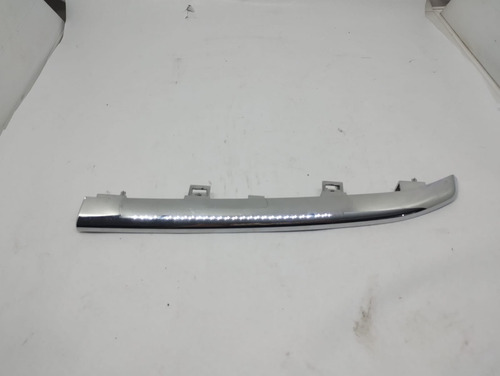 Moldura Cromada Grade Dianteira Lado Esquerdo Cronos 18/22