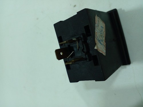 Interruptor Luz Farol Neblina Vw Gol/parati 99/06 (m)