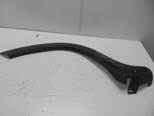 Moldura Para-lama Traseiro Direito Renault Duster 09/15