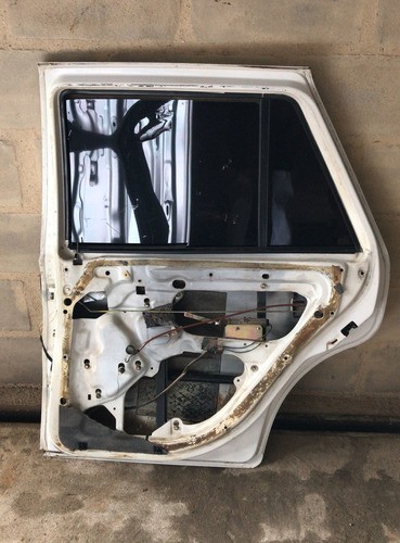 Porta Traseira L Lado Direito Vw Gol G3 Usada