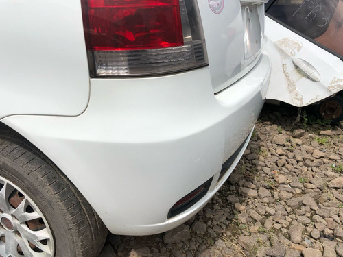 Para Choque Traseiro Fiat Palio 2015