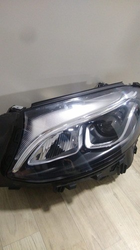 Farol Esquerdo Mercedes Benz Glc250 2018 Original