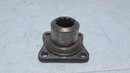 Flange Luva Eixo Cardan Caixa Clark 240f (1° Seca) 4 Marchas