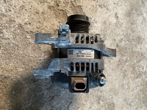 Alternador Toyota Corolla 2015 Denso Bc104210-7020 Usado