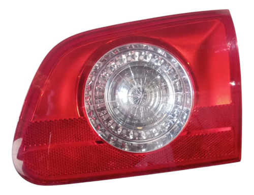 Lanterna Tampa Traseira Direito Vw Passat Var B6 2006 A 2010