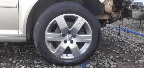 Sucata Vw Bora 2.0 2009 Rs Caí Peças