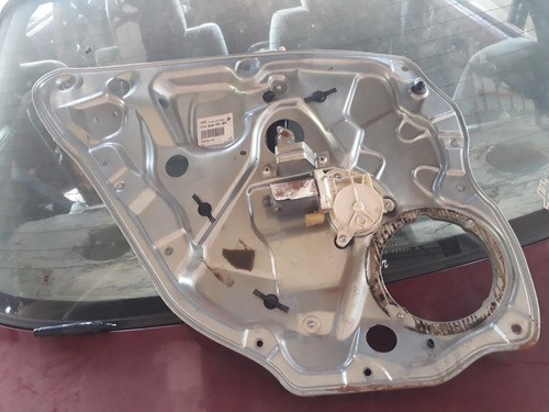 Máquina De Vidro Traseira Esquerda Vw Polo 2008/2014