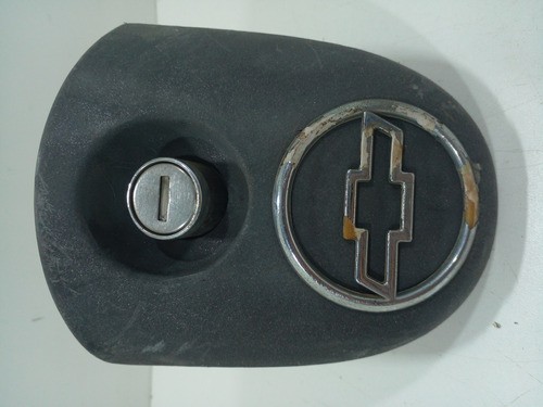 Moldura Fechadura Porta Malas Gm Corsa 96/02 93250212 (m)