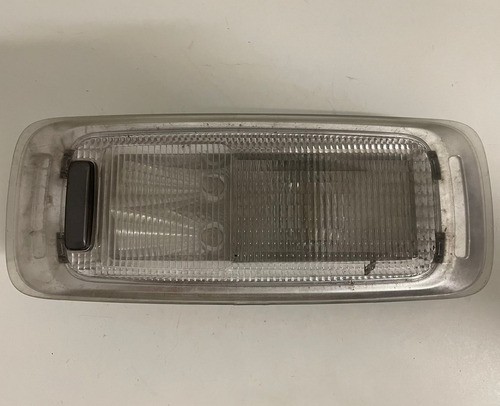 Luz Cortesia Volvo - 82368365