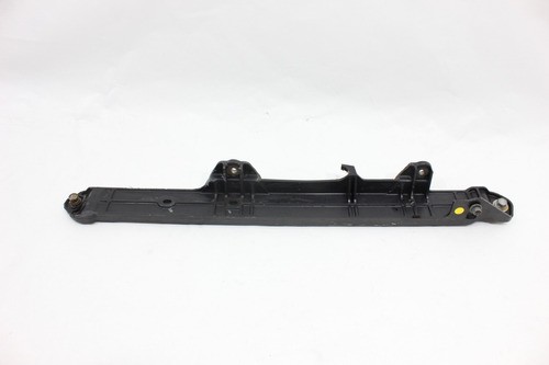 Suporte Lateral Radiador Le Hilux Sw4 05/15 Usado (652)