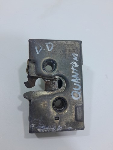 Fechadura Porta Diant.direita Volkswagen Santana 90/06 (vj)